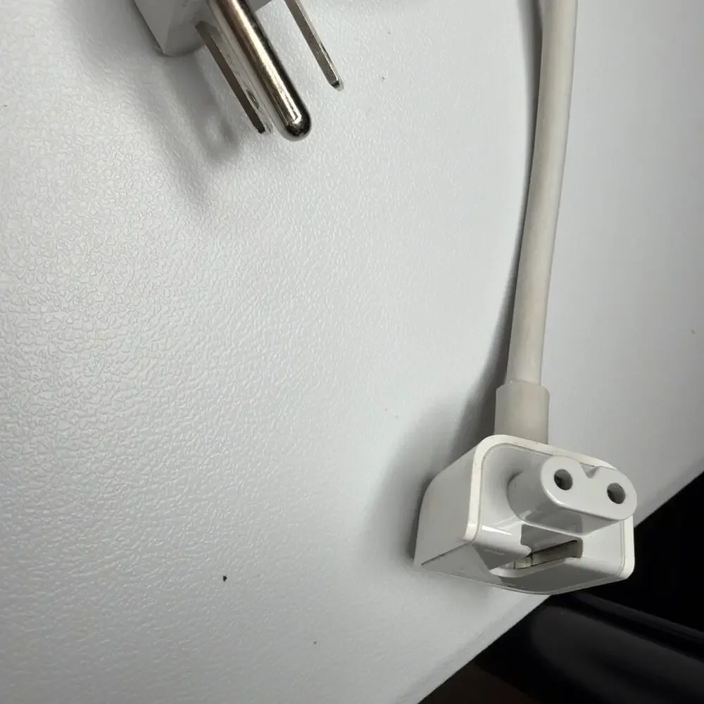 Genuine OEM Apple 85W MagSafe 1 Power Adapter A1343 L-Tip Charger w/ Extension